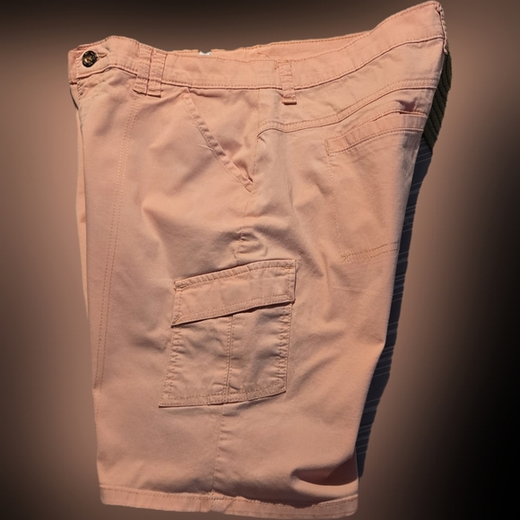 Lee Midrise Fit 1889 Peach Bermuda Shorts Women size 10 (M) - Picture 6 of 16